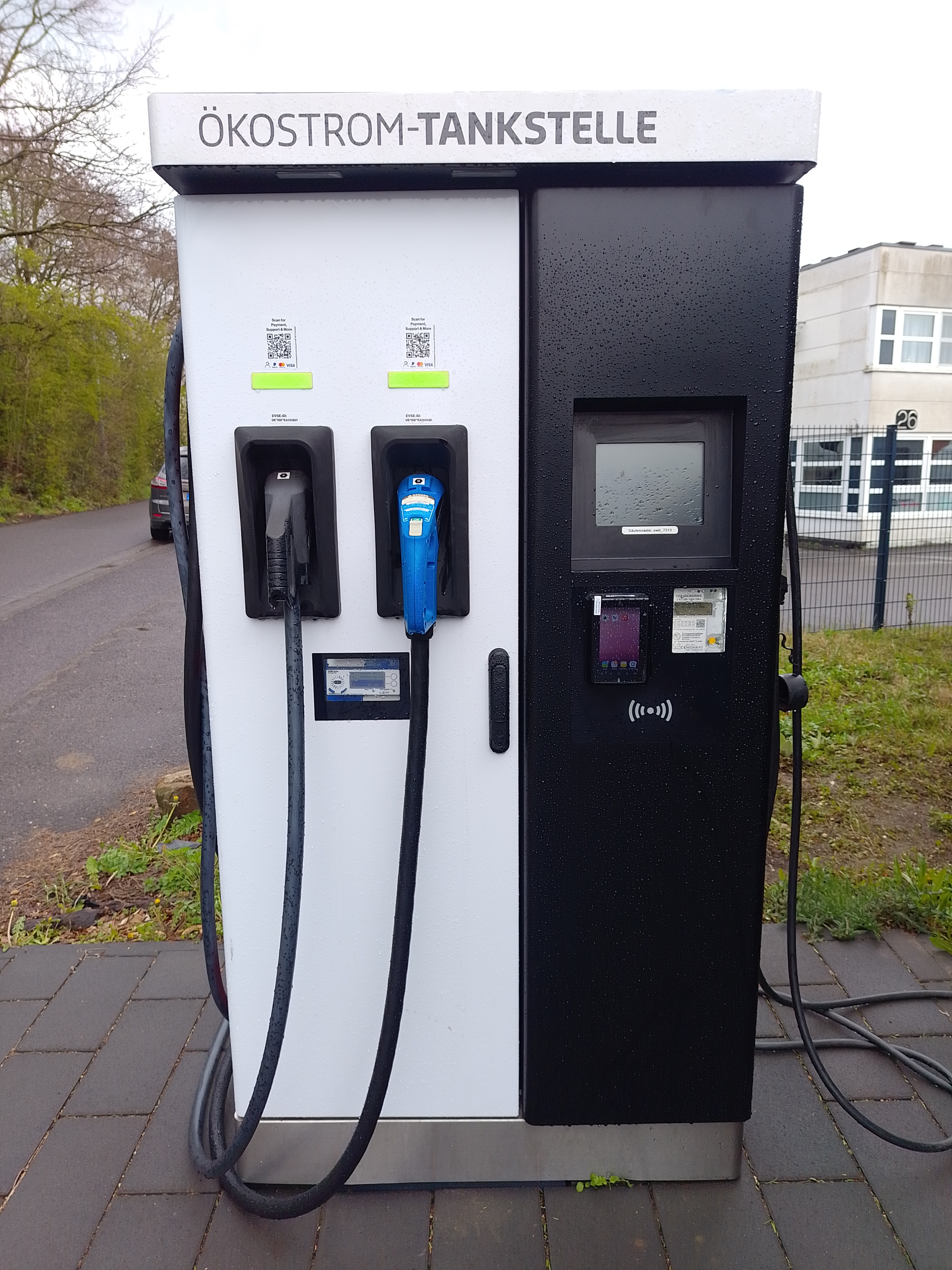 Ladestation Racers Paradise Charging Station in Köttingen – Foto 3