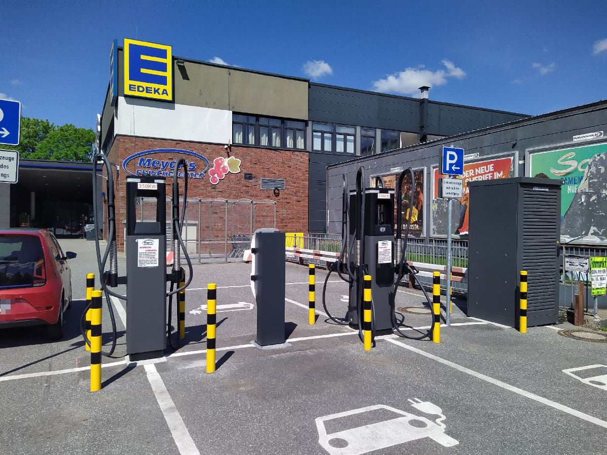 Ladestation EDEKA Meyer, Hamburg in Hamburg – Foto 2