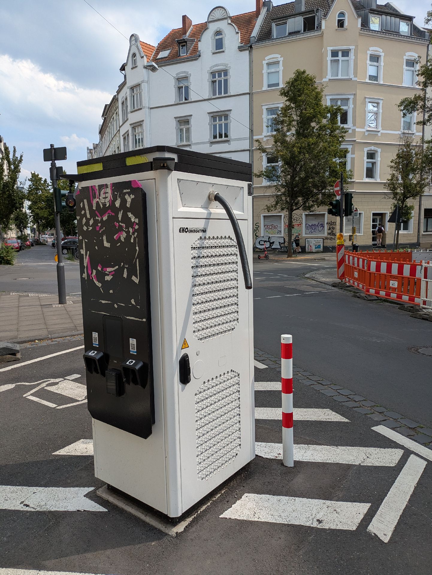 Ladestation Stadtwerke Bonn in Bonn – Foto 2