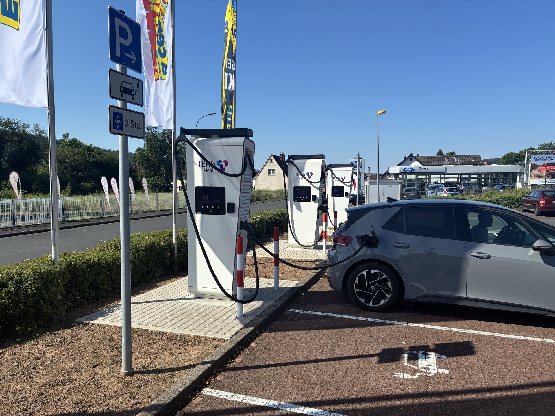 TEAG Mobil-Ladestation EDEKA