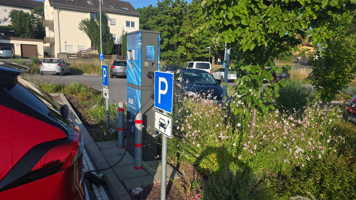 Ladestation ALDI SÜD in Bischberg – Foto 2