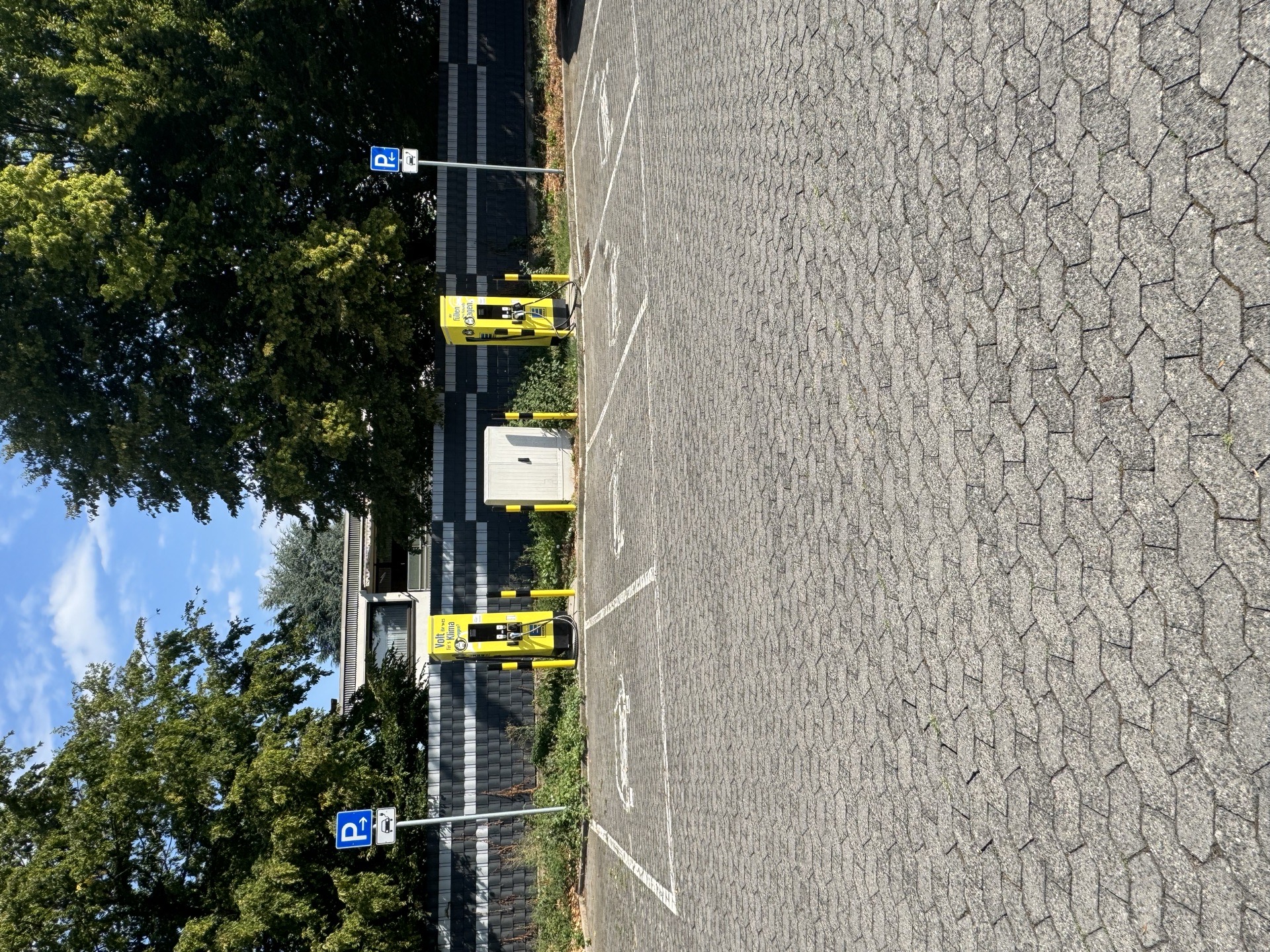 Ladestation EDEKA Thiele, Sinzig in Sinzig – Foto 2