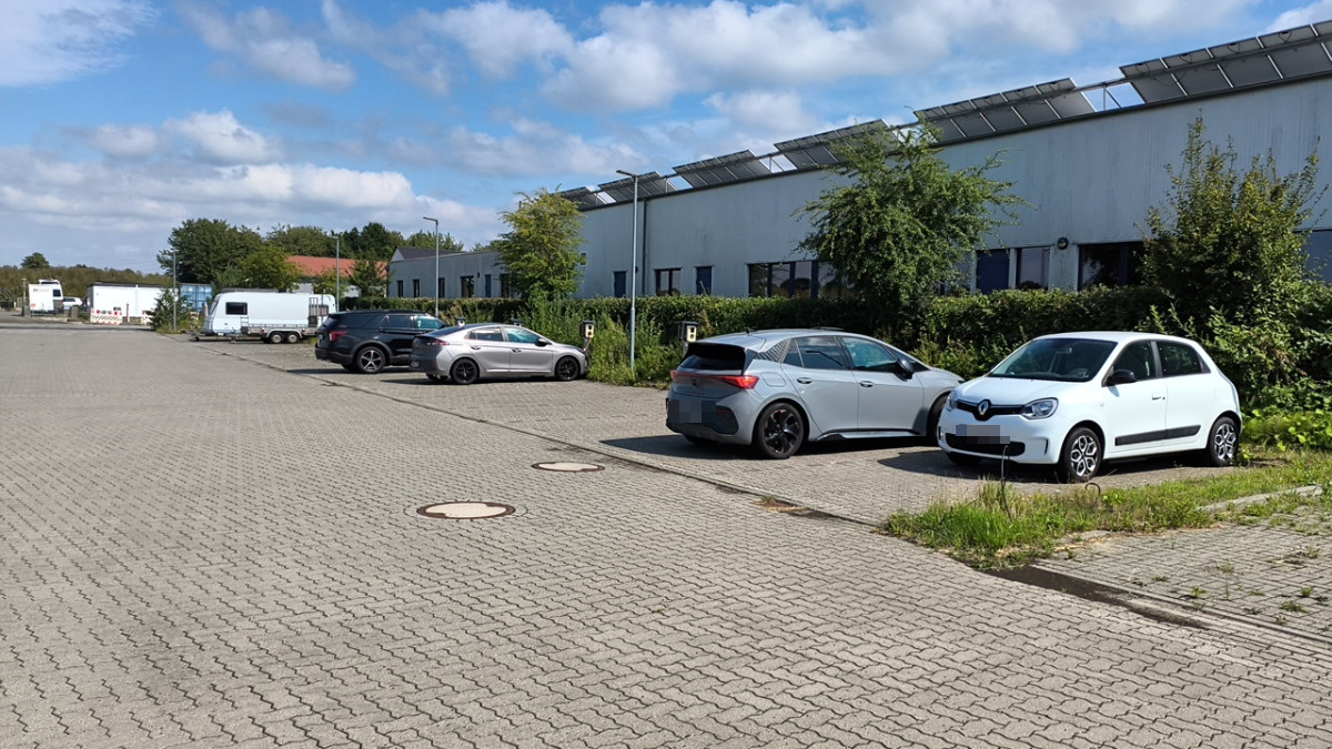 Ladestation ladebusiness Charging Station in Bad Schwartau – Foto 2