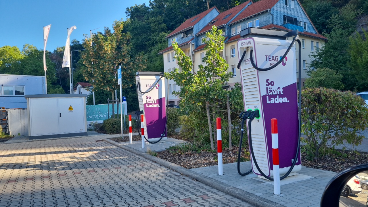 Ladestation TEAG Mobil-Ladestation EDEKA in Marburg – Foto 2