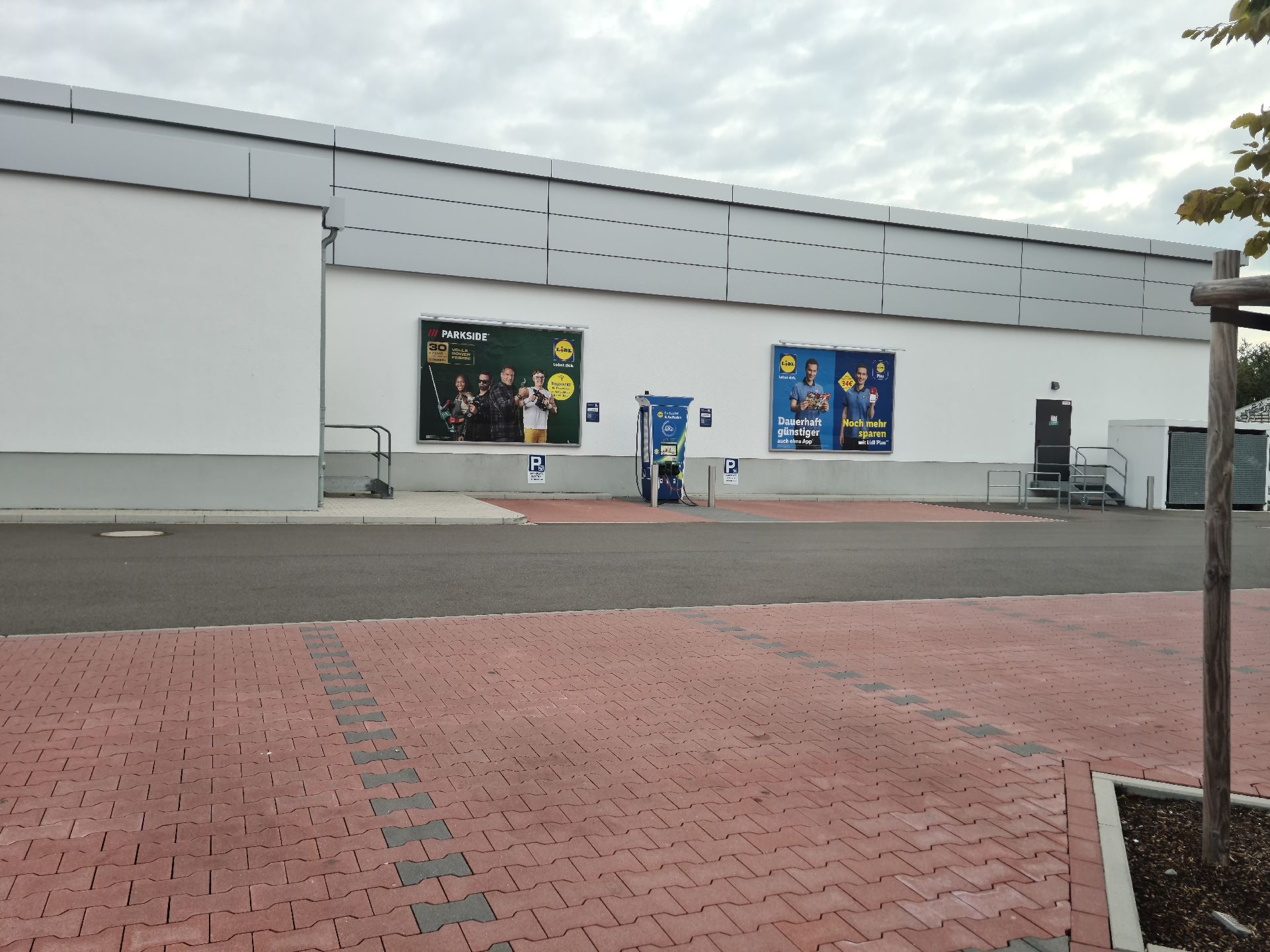 Ladestation Lidl in Halver – Foto 2