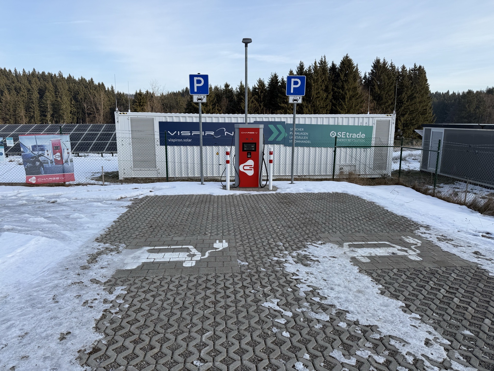 Ladestation Vispiron Solarpark Uffing in Schöffau – Foto 2