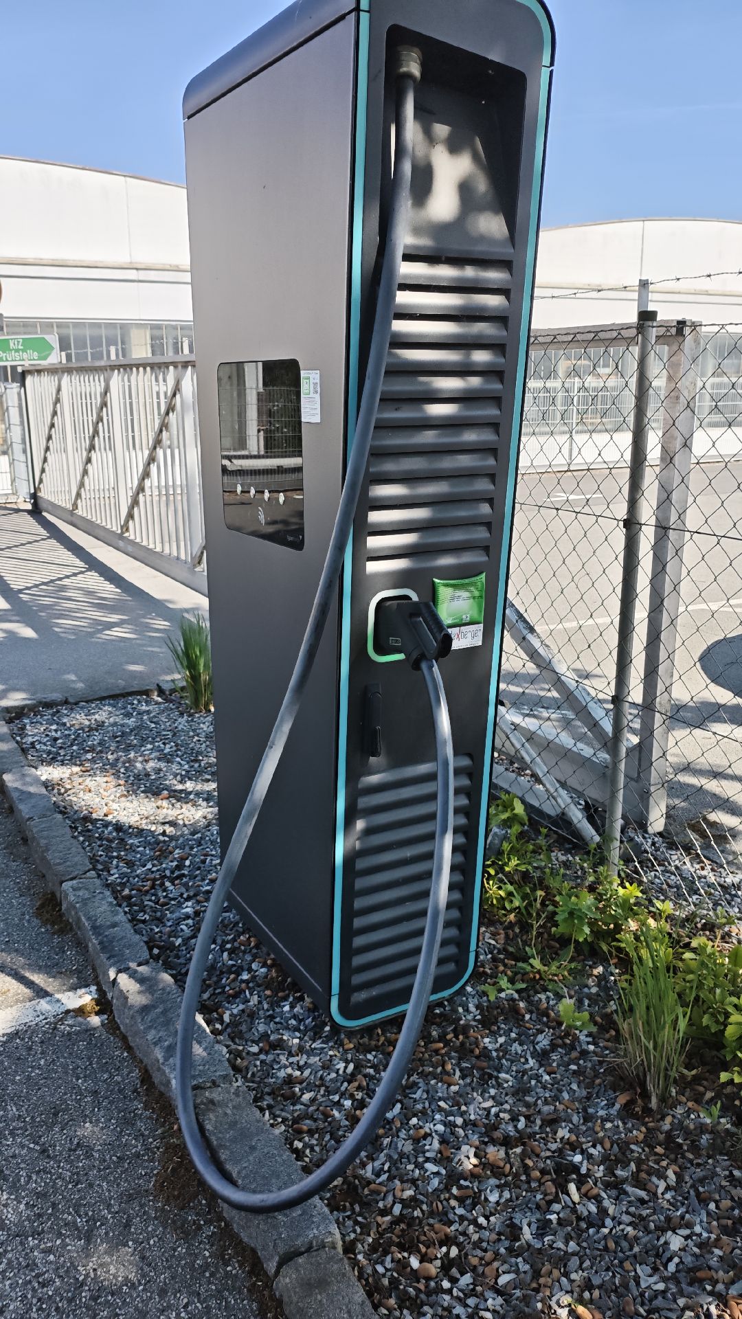 Ladestation Autohaus Luger in St. Florian – Foto 2
