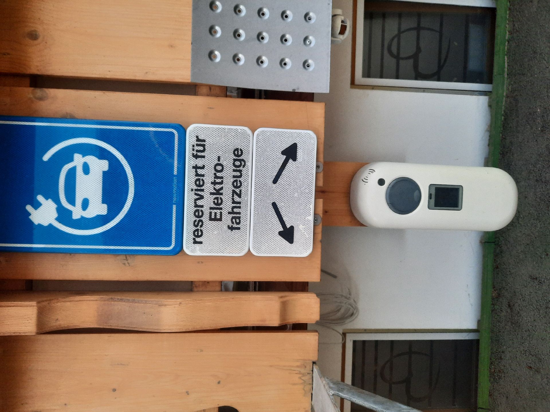 Ladestation Ladestation Berghüs Schratt, Steibis in Oberstaufen – Foto 4