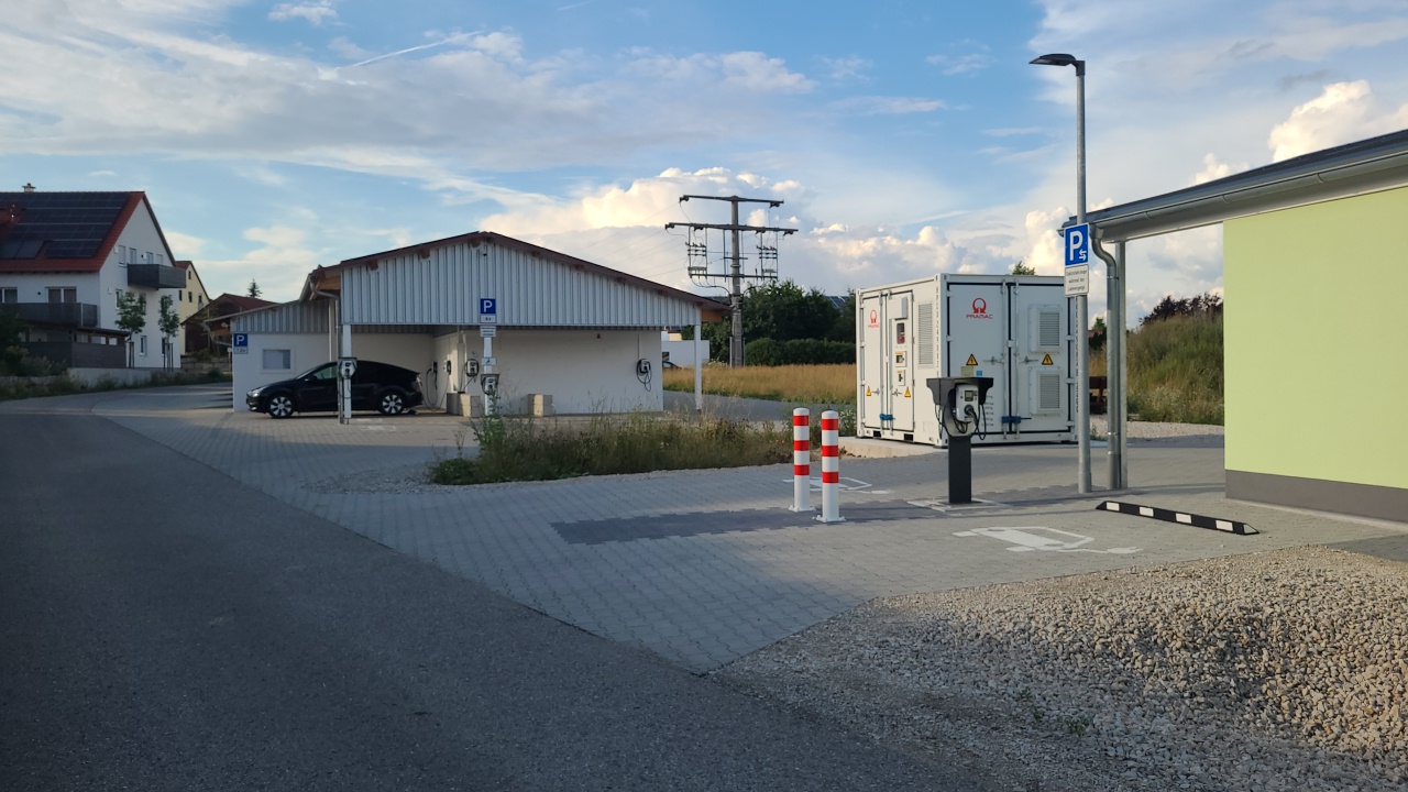 Ladestation Ladepark Hopf Wassertrüdingen in Wassertrüdingen – Foto 5
