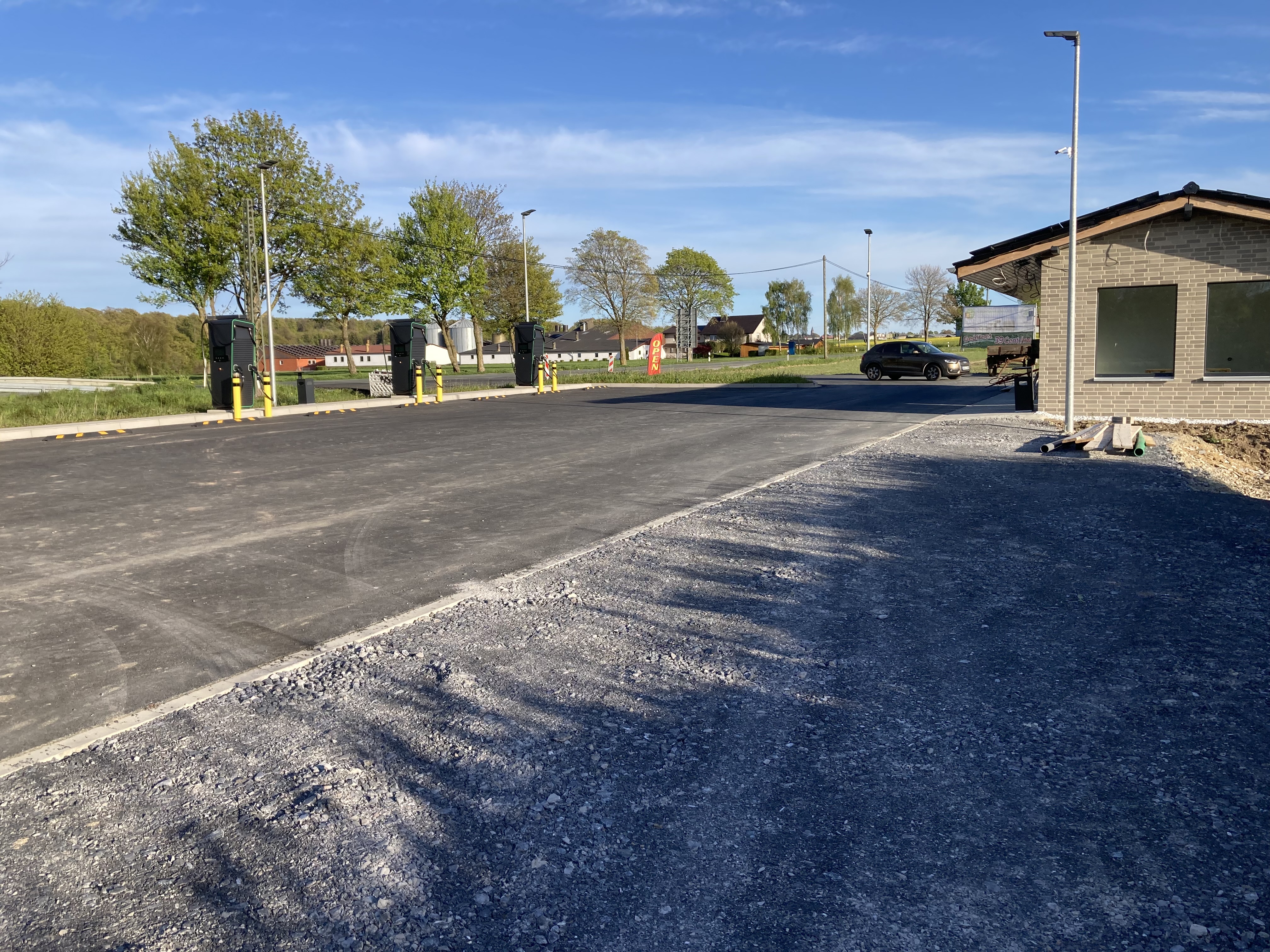 Ladestation Westfalen Weser Ladeservice  - Marsberg in Marsberg – Foto 2