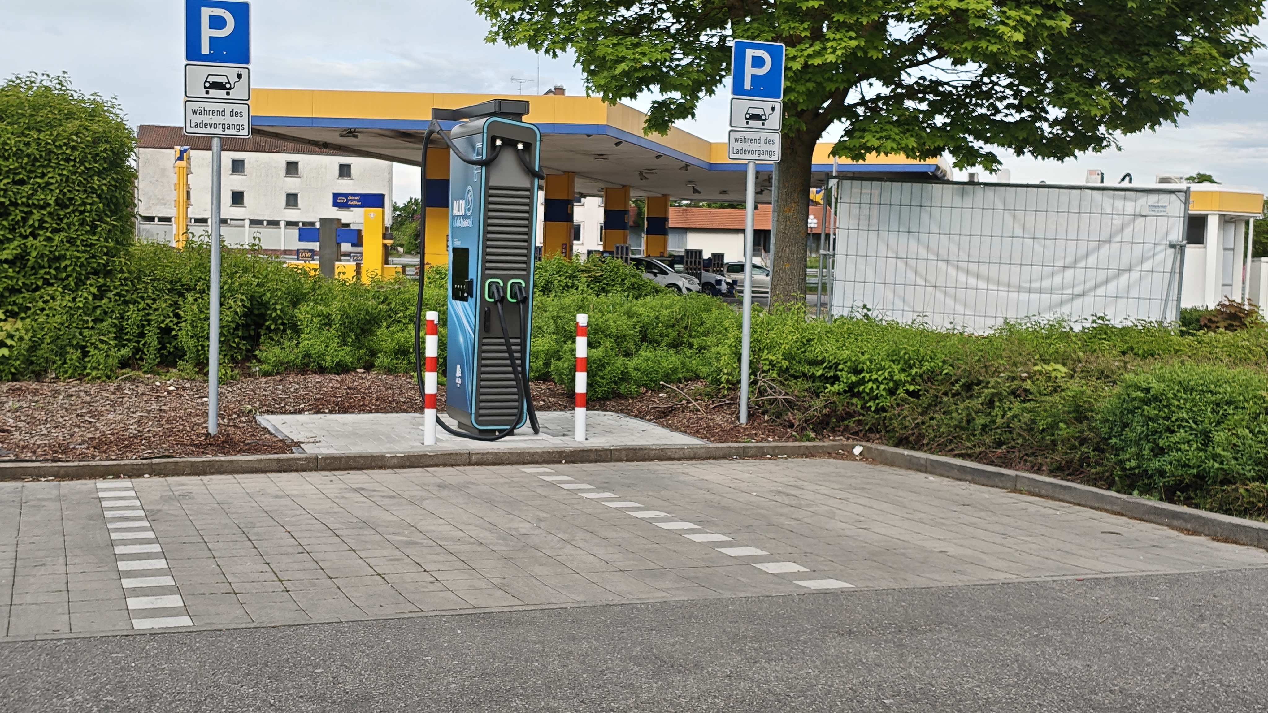 Ladestation ALDI SÜD in Dornstadt – Foto 3